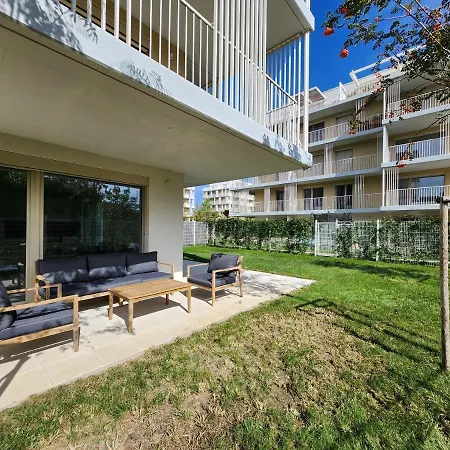 Ba With Free Garage Parking And Garden דירה