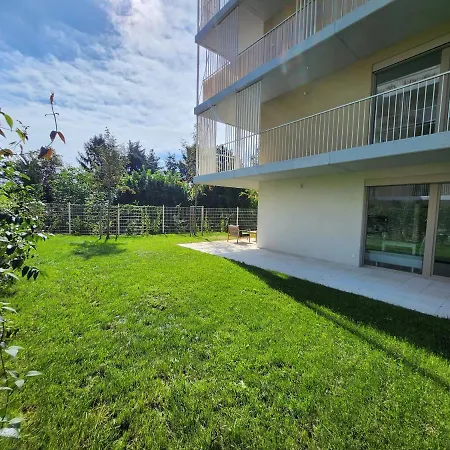 Ba With Free Garage Parking And Garden * Μπρατισλάβα