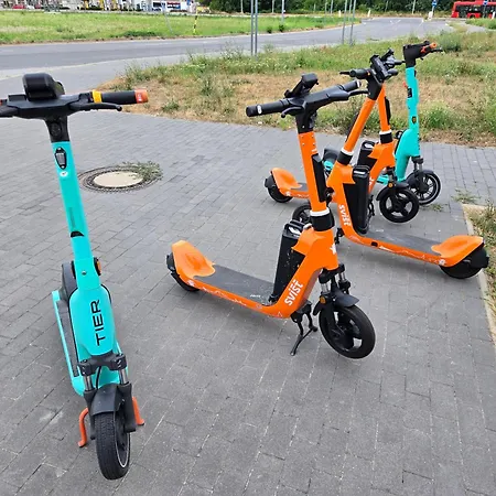 Ba With Free Garage Parking And Garden Διαμέρισμα *