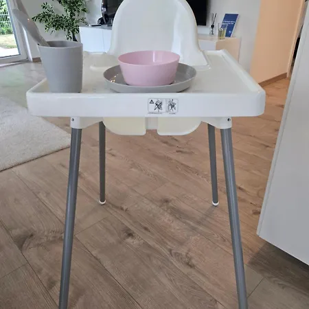 Apartment Ba With Free Garage Parking And Garden *