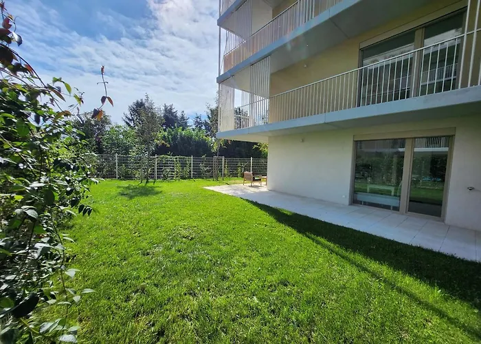 Ba With Free Garage Parking And Garden * براتسيلافا