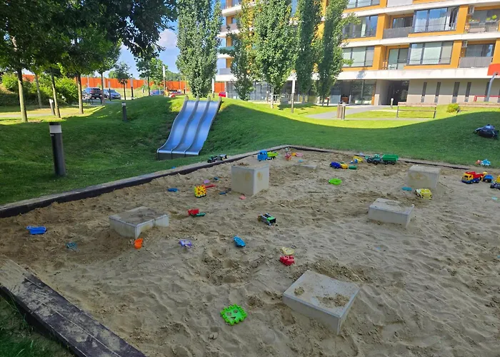 Ba With Free Garage Parking And Garden Bratislava
